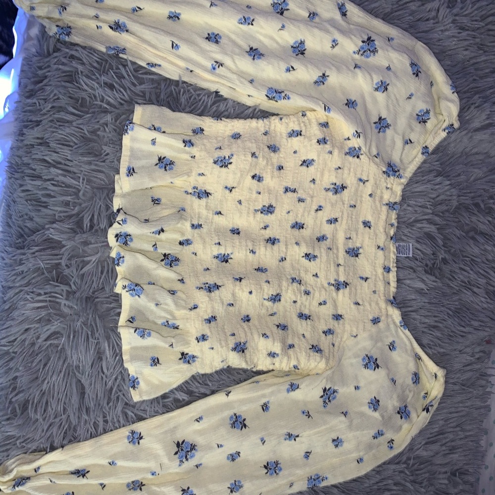 Yellow arizona shirt